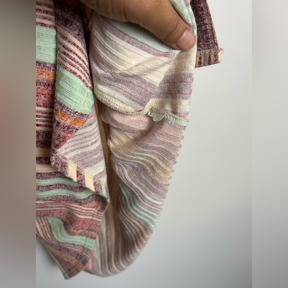 W5 Tank Top Blouse M Striped Multicolor Sleeveless Boho Stretch Button Down Chic - Picture 6 of 12